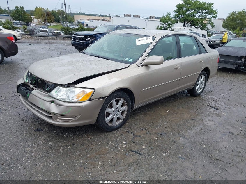 2004 TOYOTA AVALON auction photo 2