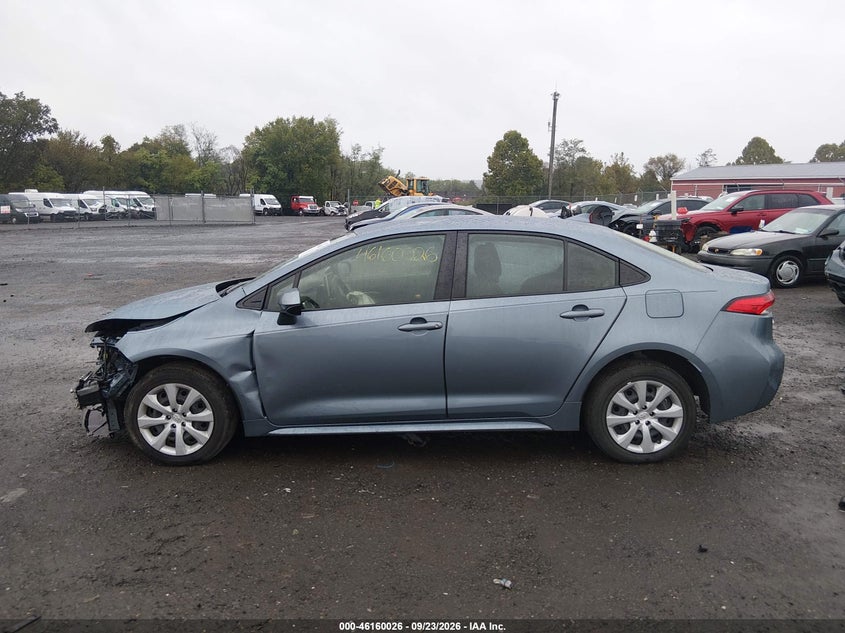 TOYOTA COROLLA - zdjęcie 15