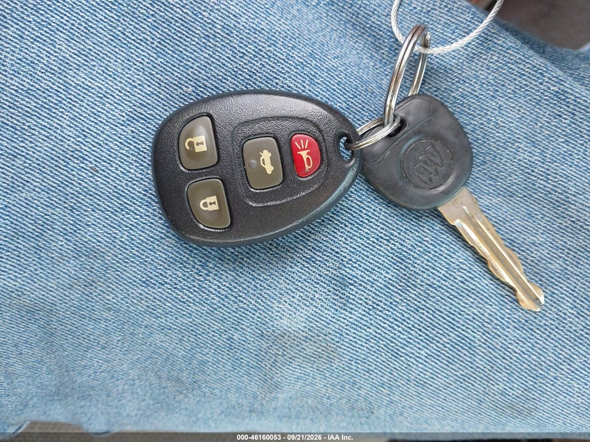 BUICK LUCERNE 2011 VIN 1G4HA5EM7BU124931