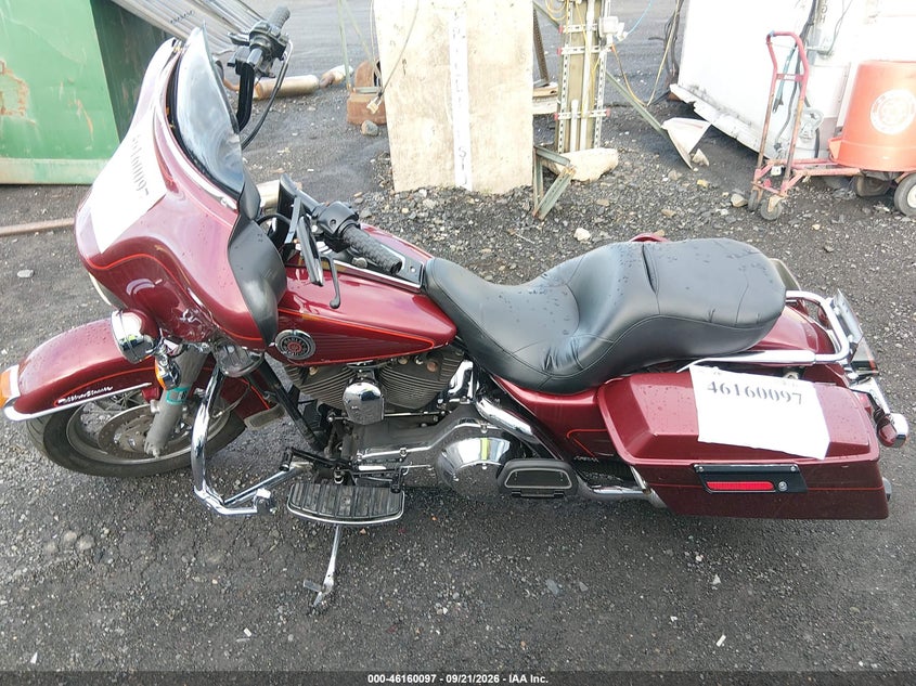 HARLEY-DAVIDSON FLHTCUI 2000