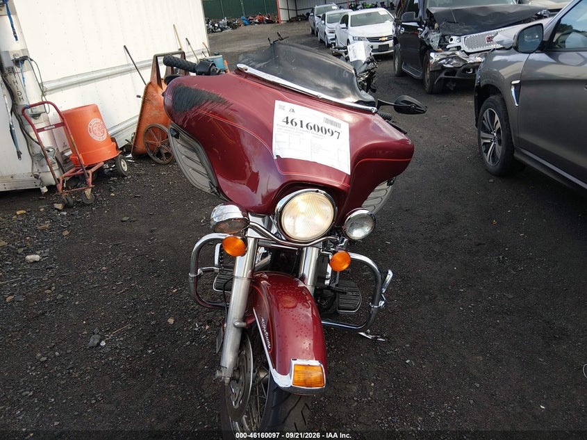 HARLEY-DAVIDSON FLHTCUI 2000