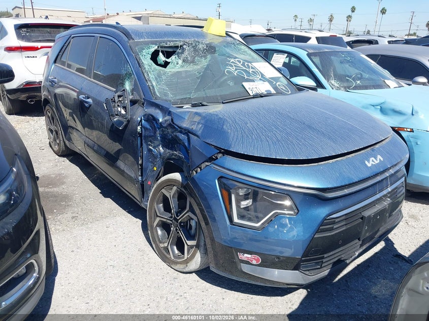 Vin: kndcr3lf9p5050557, lot: 46659900, kia niro plug-in hybrid sx touring 20231