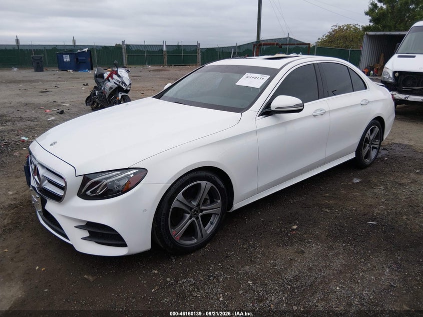 2018 Mercedes-Benz E-klasse, Невідомо, IAAI, VIN WDDZF4JB0JA376244 — фото 2