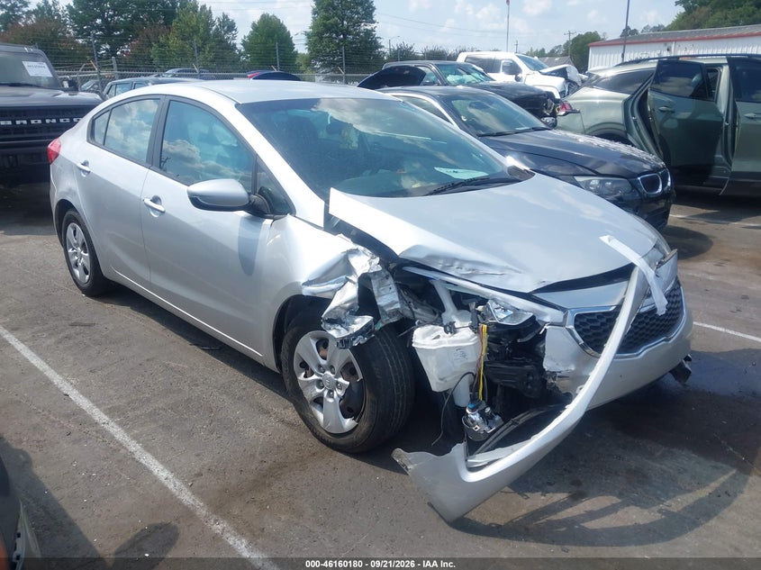 Vin: knafk4a63f5307847, lot: 46659979, kia forte lx 2015 img_1