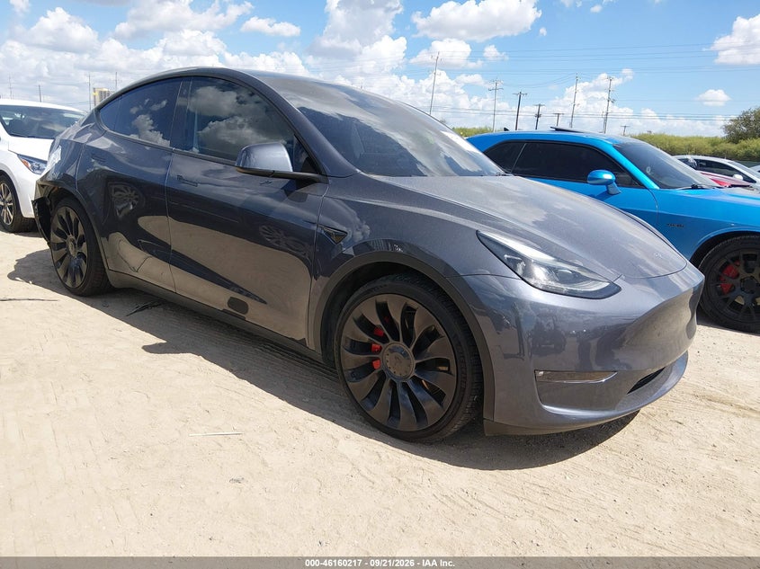 Vin: 7saygdef5pf661542, lot: 46660016, tesla model y performance dual motor all-wheel drive 20231