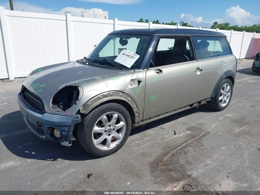 Vin: wmwml3c5xatx38242, lot: 46660086, mini cooper clubman 20102