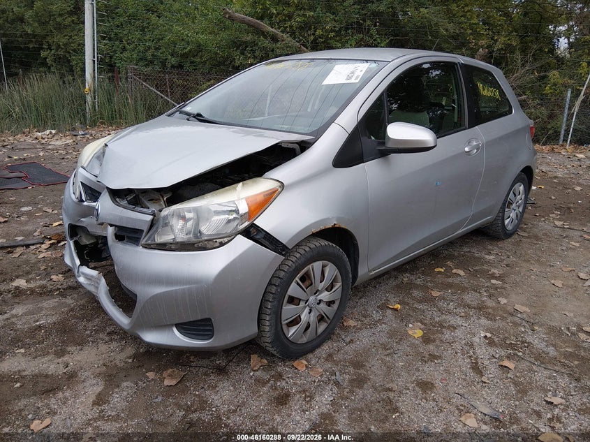 2012 Toyota Yaris, Удар спереду, IAAI, VIN JTDJTUD33CD508984 — фото 2