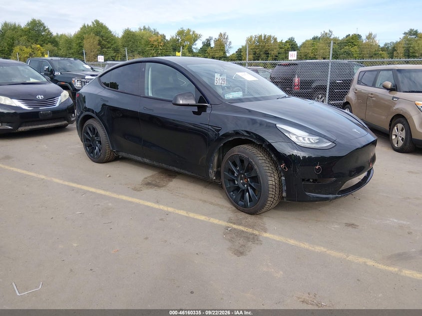 Vin: 5yjygdee4mf070909, lot: 46660134, tesla model y long range dual motor all-wheel drive 2021 img_1
