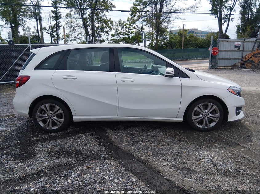 MERCEDES-BENZ B 250 - zdjęcie 13