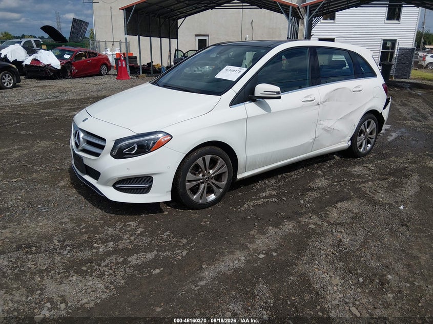 MERCEDES-BENZ B 250 - zdjęcie 2