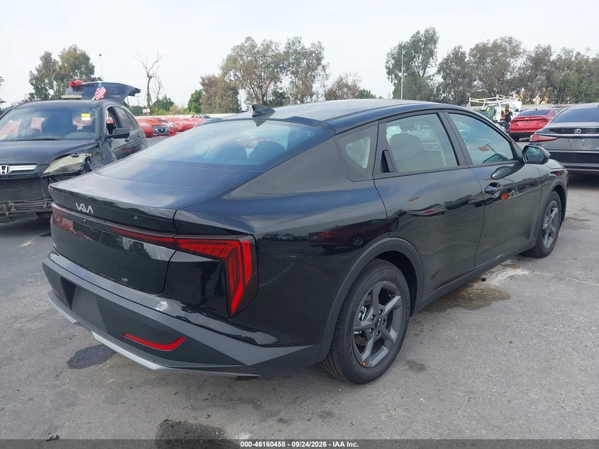 Vin: 3kpft4de5te371732, lot: 46660257, kia k4 lxs 20264