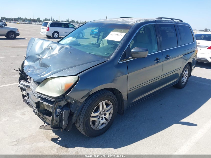 2006 Honda Odyssey, Front End, IAAI, VIN 5FNRL384X68420964 — photo 2