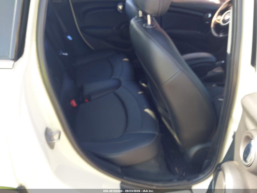 MINI HARDTOP 2015 VIN WMWXS5C51FT827426