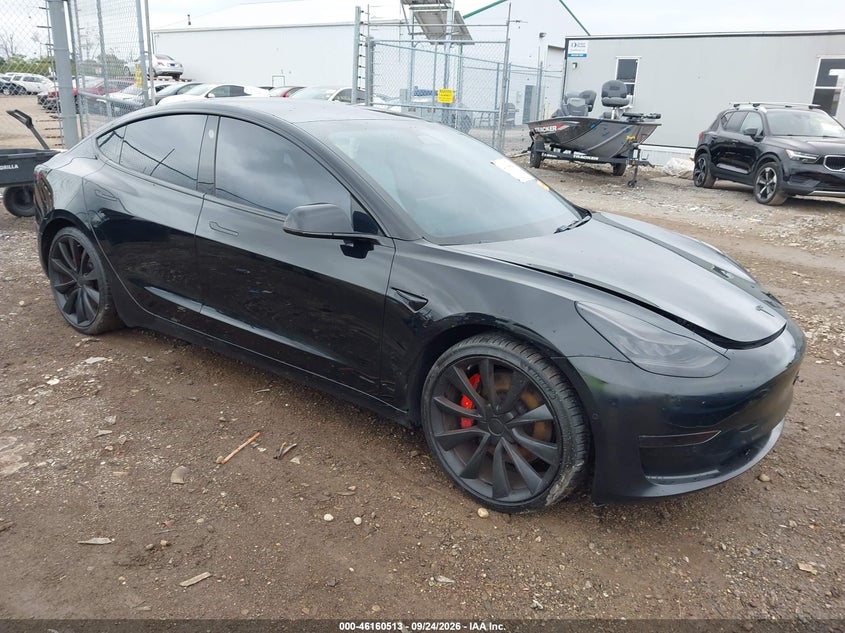 Vin: 5yj3e1eb4kf438832, lot: 46660312, tesla model 3 long range/performance 20191