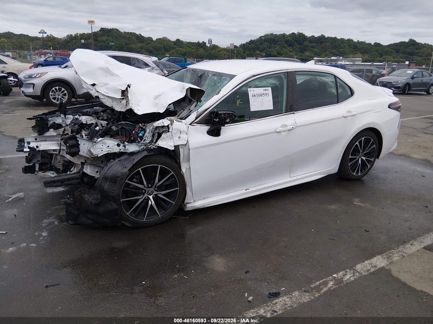 Vin: 4t1g11ak5mu593690, lot: 46660392, toyota camry se 20212