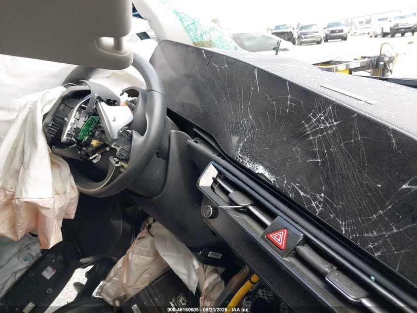 KIA NIRO PLUG-IN HYBRID 2023 VIN KNDCS3LF7P5052747