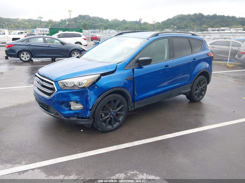 Vin: 1fmcu0gdxkub01936, lot: 46660435, ford escape se 20192