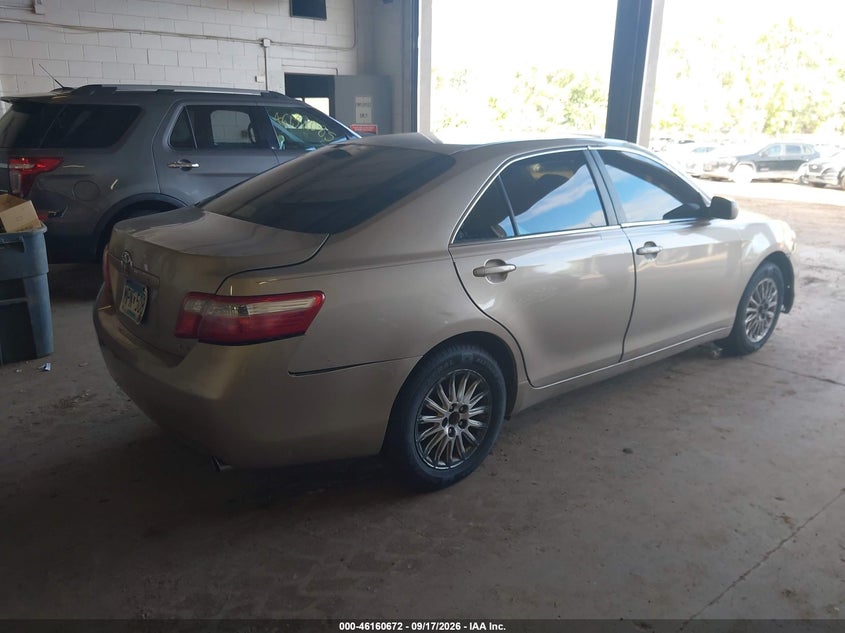 2009 TOYOTA CAMRY auction photo 4