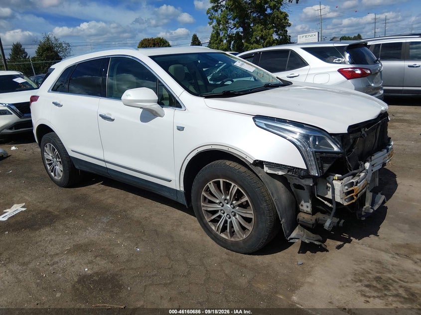 CADILLAC XT5 - zdjęcie 1