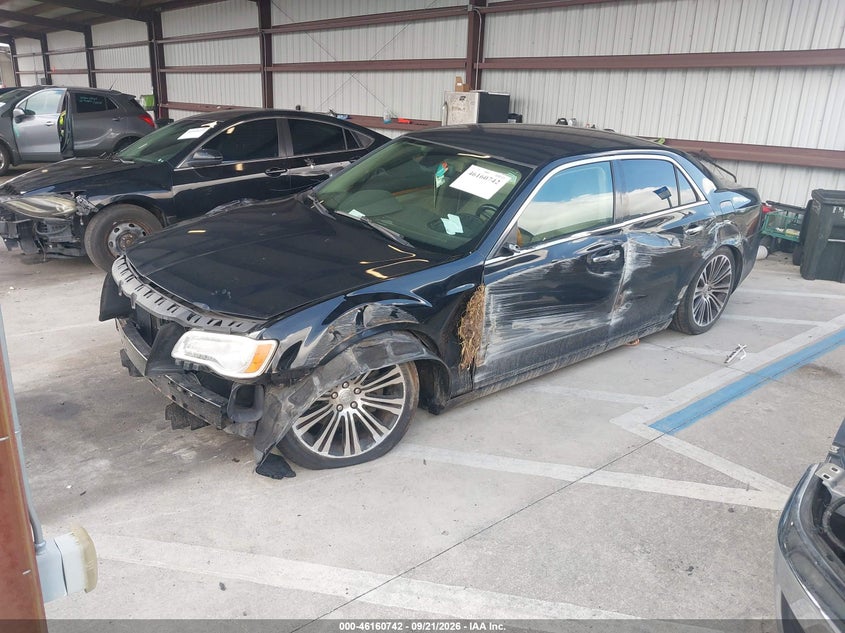 Vin: 2c3ccaet0dh515132, lot: 46660541, chrysler 300c 20132