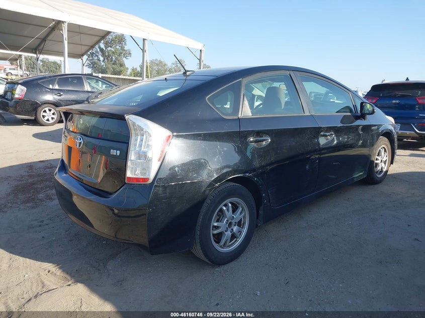 Vin: jtdkn3du2b1429095, lot: 46660545, toyota prius three 20114