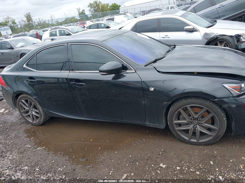 LEXUS IS 300 - zdjęcie 13