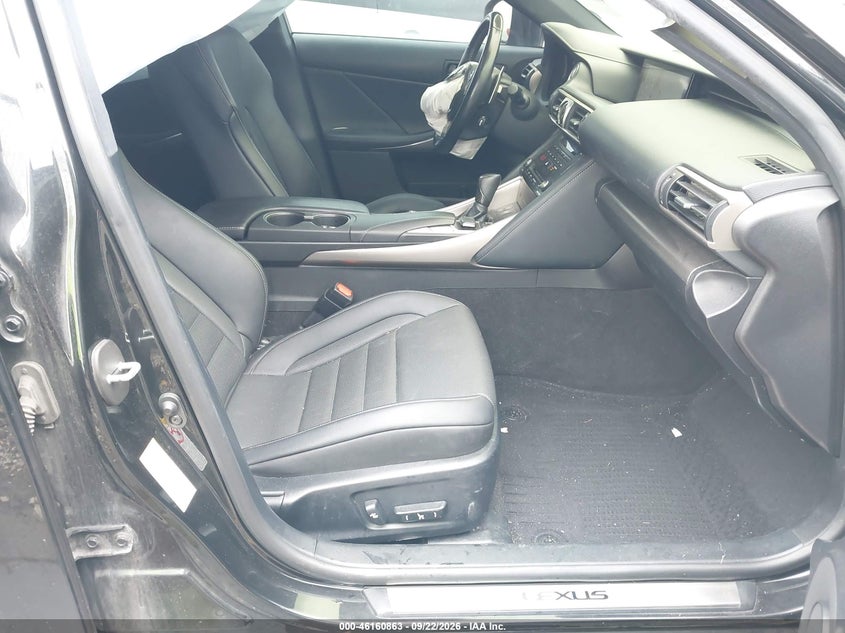 LEXUS IS 300 - zdjęcie 5