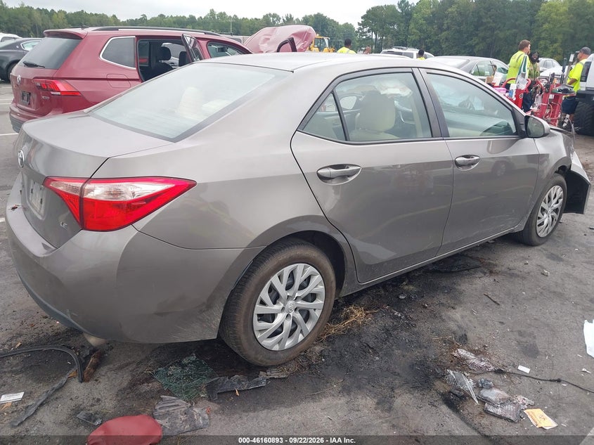TOYOTA COROLLA - zdjęcie 4