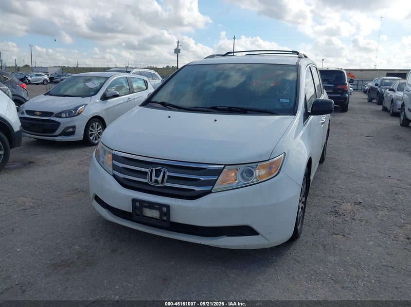 2013 HONDA ODYSSEY auction photo 6