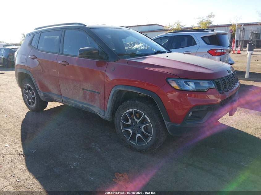 Vin: 3c4njddn4st613311, lot: 46660934, jeep compass trailhawk 4x4 2025 img_1