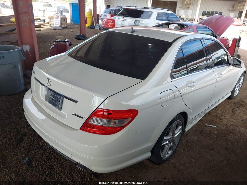 Mercedes-Benz C 300 - фото 4