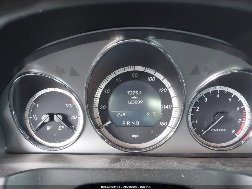 Mercedes-Benz C 300 - фото 7