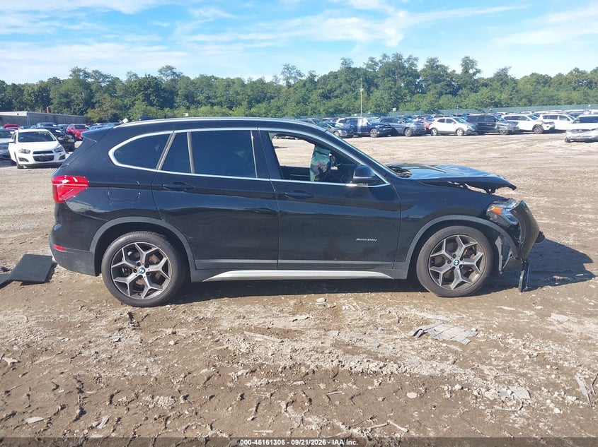 BMW X1 - zdjęcie 13
