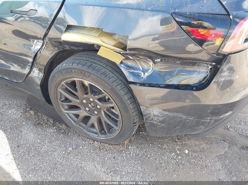 TESLA MODEL 3 - zdjęcie 6