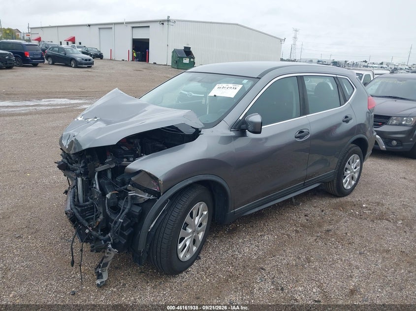 Vin: knmat2mv2hp555077, lot: 46661737, nissan rogue s 20172