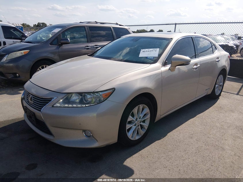 Vin: jthbw1gg9f2098053, lot: 46661773, lexus es 300h 20152
