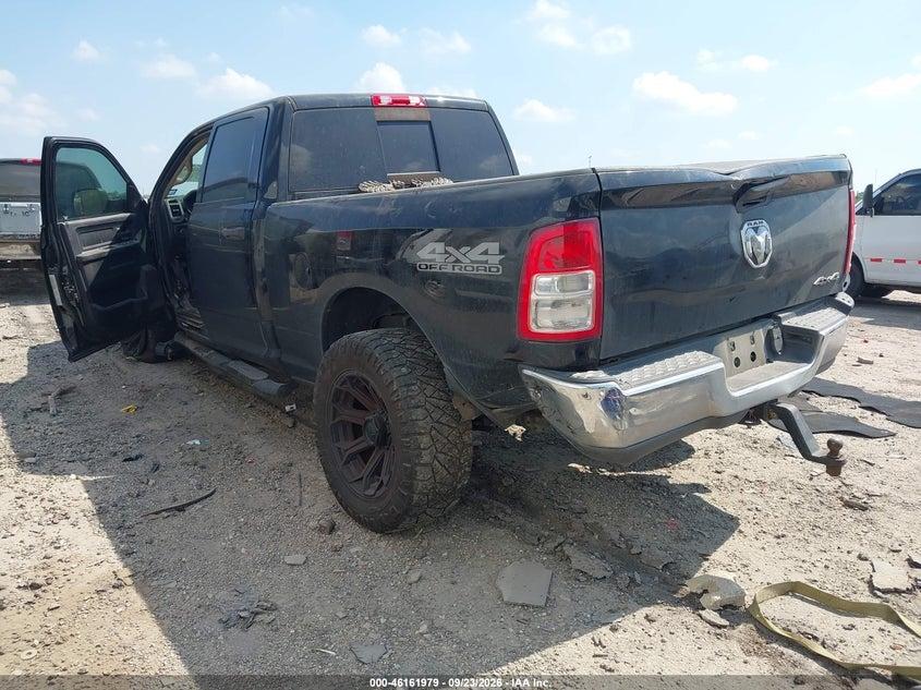 Vin: 3c6ur5cl3lg146345, lot: 46661778, ram 2500 tradesman  4x4 6'4 box 20203