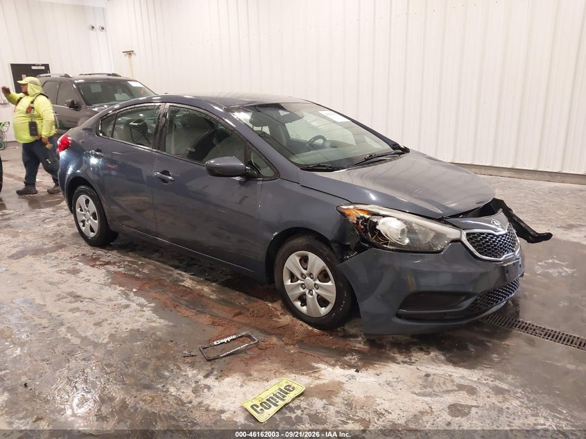 Vin: knafk4a68e5065698, lot: 46661802, kia forte lx 2014 img_1