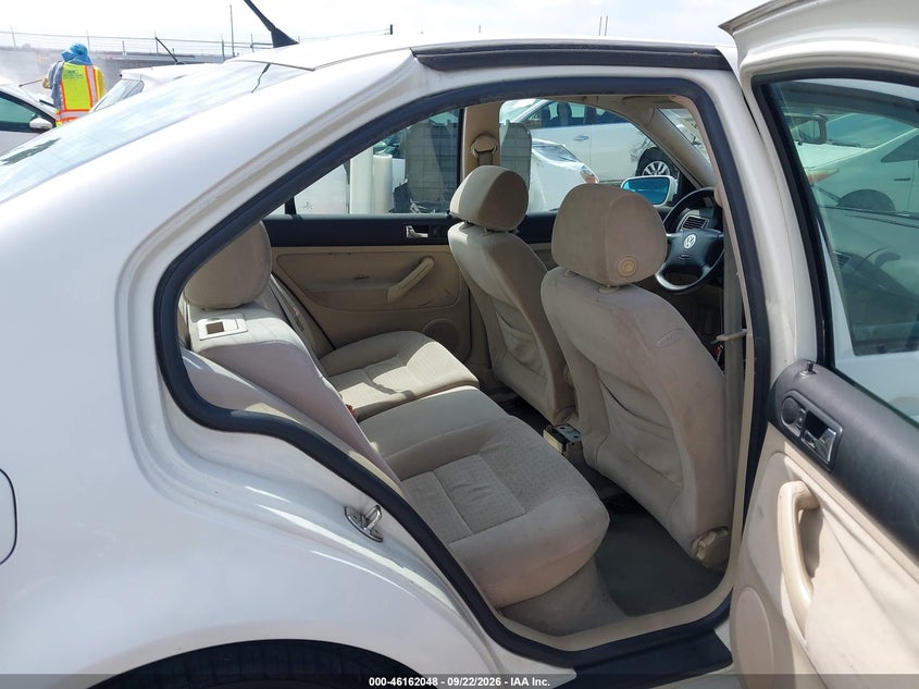 2000 VOLKSWAGEN JETTA auction photo 8