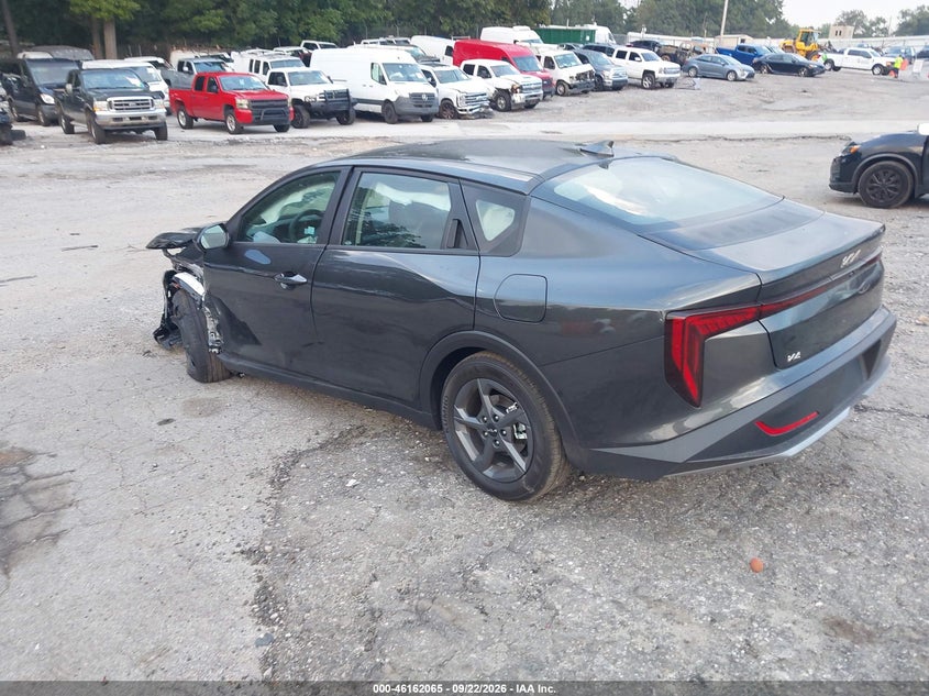 Vin: 3kpft4de1te387040, lot: 46661864, kia k4 lxs 20263