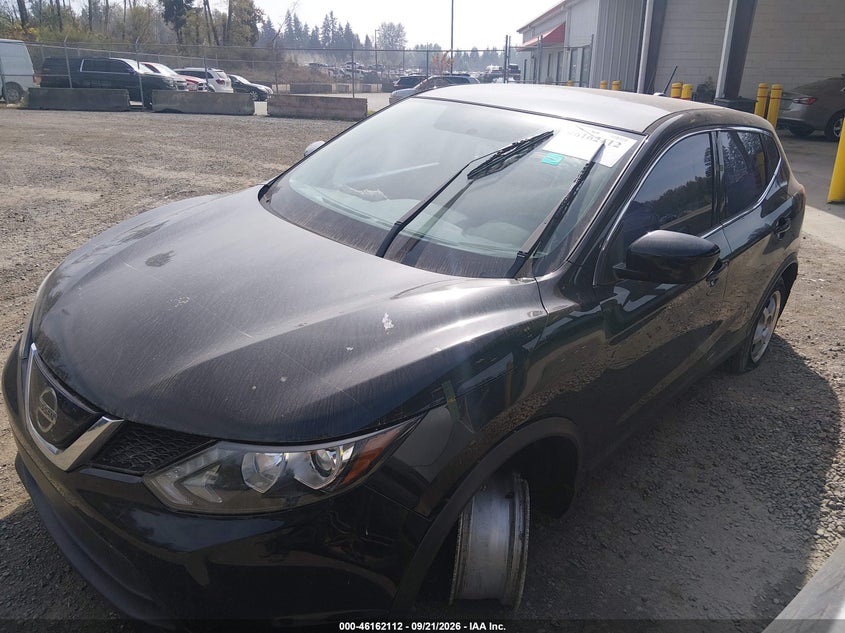 Vin: jn1bj1cp3jw191581, lot: 46661911, nissan rogue sport s 20182