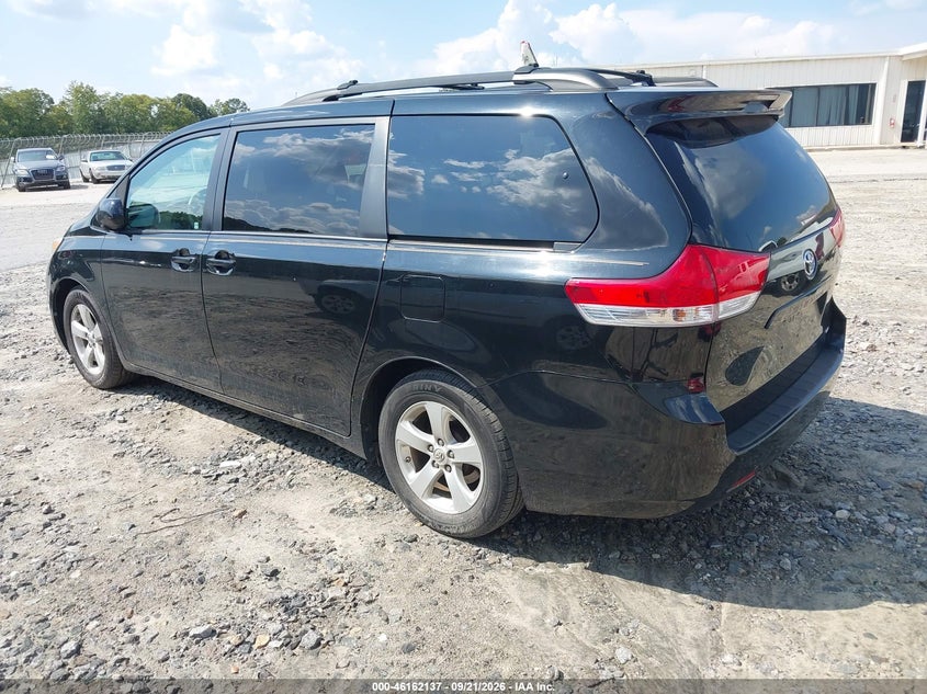 Vin: 5tdkk3dc5cs195782, lot: 46661936, toyota sienna le v6 8 passenger 20123