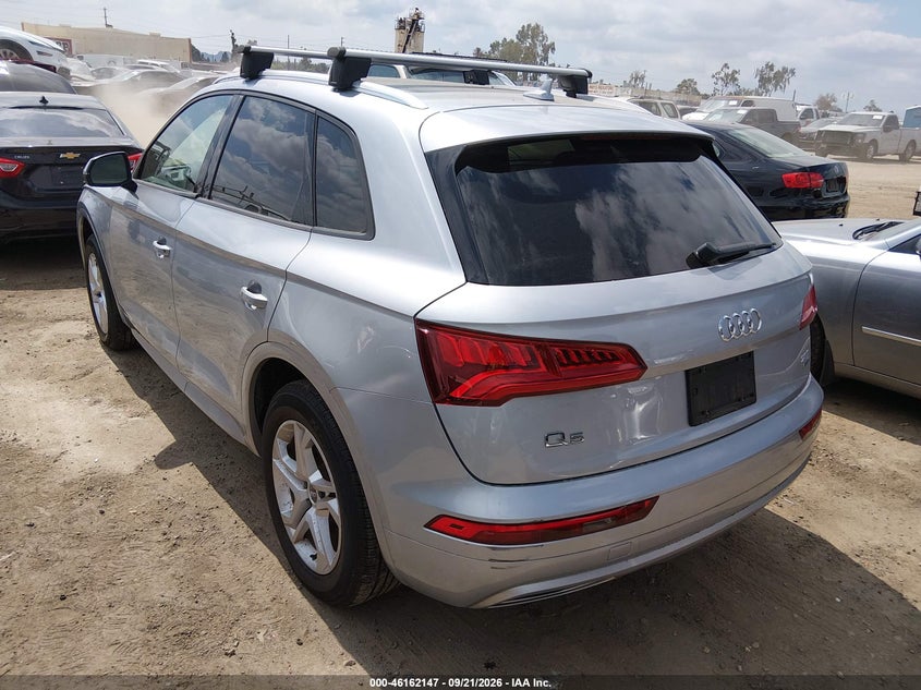 Vin: wa1anafy5j2044665, lot: 46661946, audi q5 2.0t premium/2.0t tech premium 20183