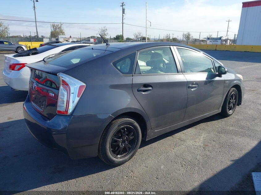 Vin: jtdkn3du3c5538207, lot: 46662002, toyota prius two 20124