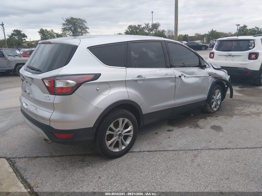 Vin: 1fmcu0gd9kua33046, lot: 46662052, ford escape se 20194