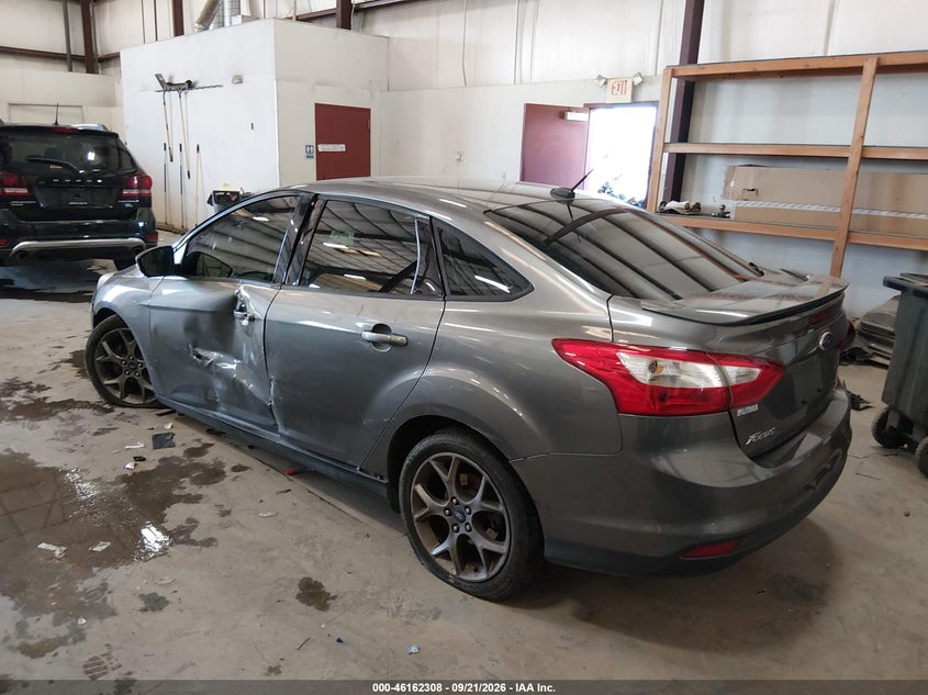 Vin: 1fadp3f28el161943, lot: 46662107, ford focus se 20143