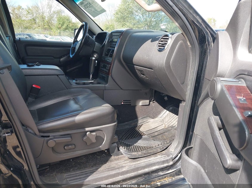2006 FORD EXPLORER auction photo 5