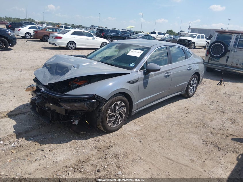 Vin: kmhl24jj1ta174434, lot: 46662208, hyundai sonata hybrid blue 20262