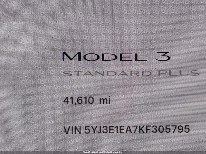 TESLA MODEL 3 - zdjęcie 21
