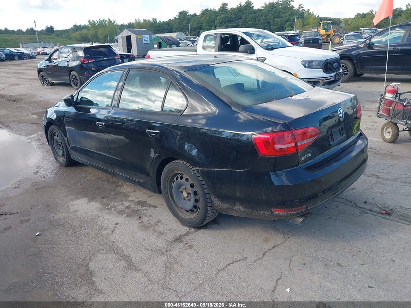 2015 VOLKSWAGEN JETTA auction photo 3